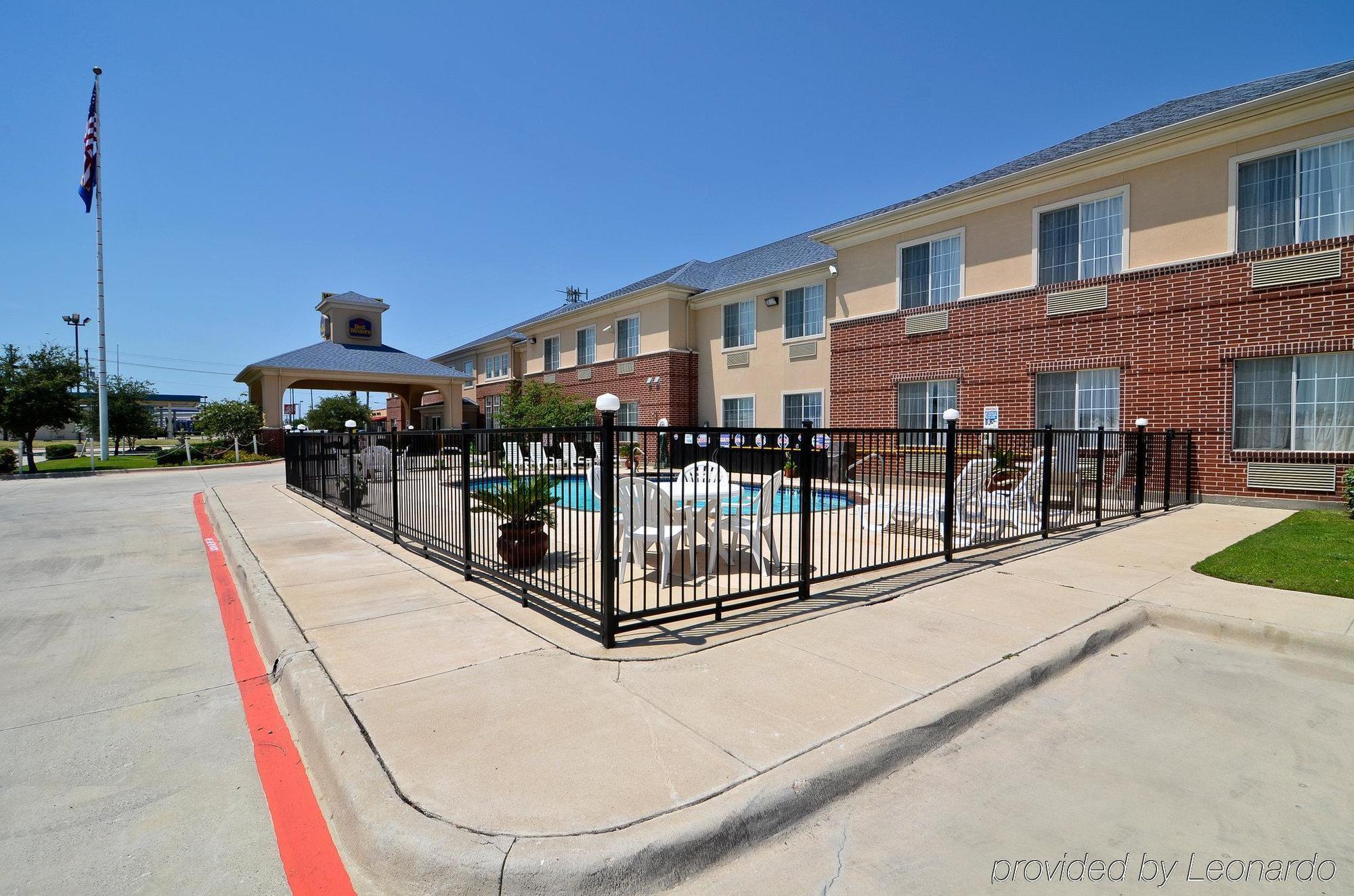 Best Western Fort Worth Inn And Suites Exterior foto