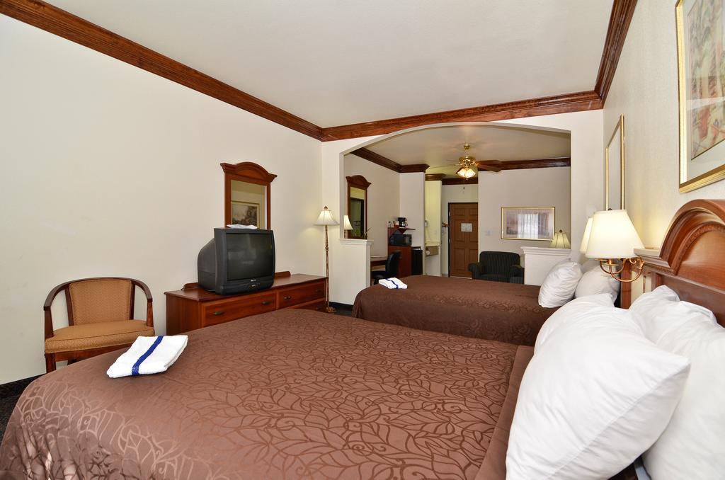 Best Western Fort Worth Inn And Suites Exterior foto