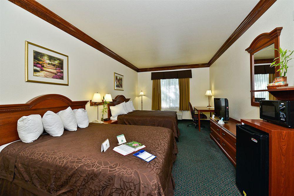 Best Western Fort Worth Inn And Suites Quarto foto